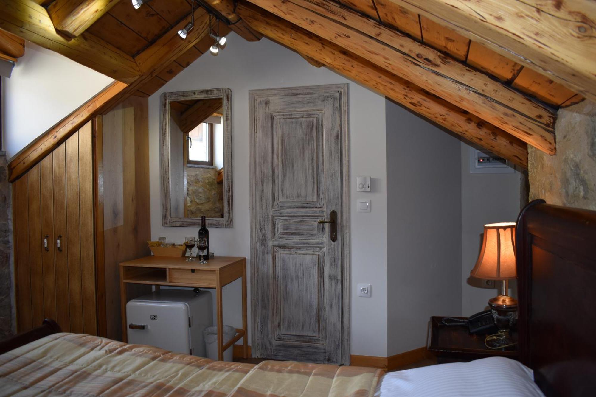 Alexandros Guesthouse Arachova Exterior photo